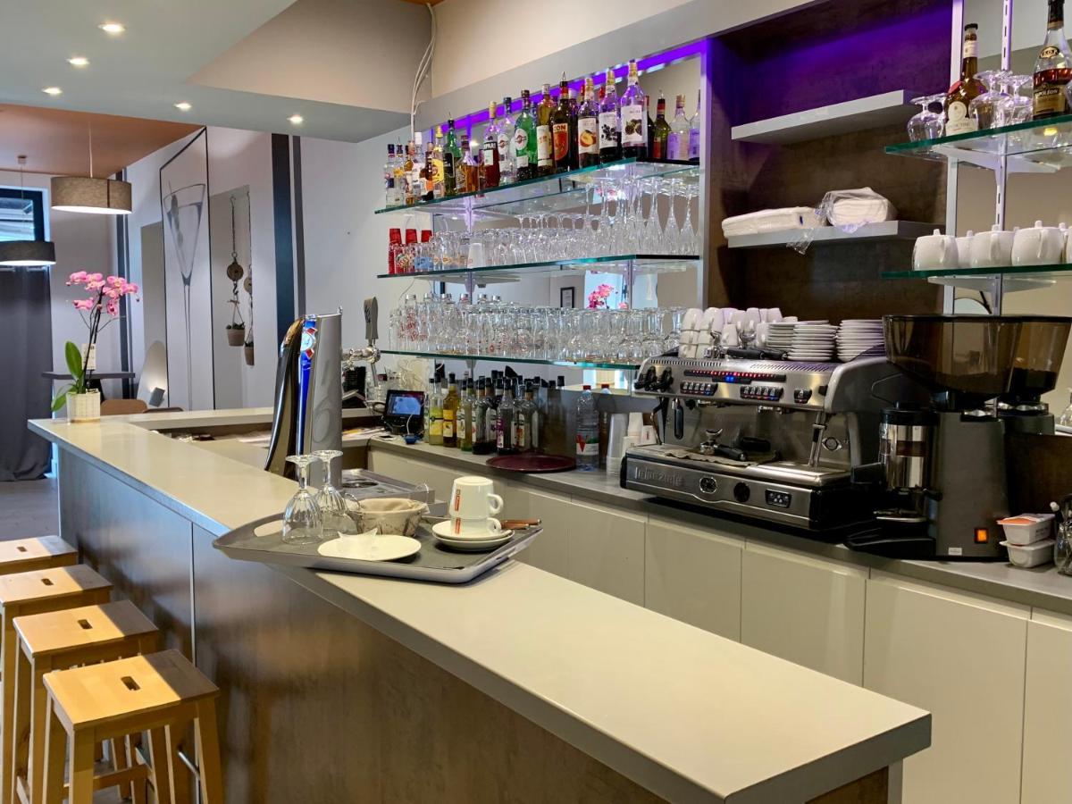 Hotel Le Cosy Riva Bella Ouistreham Eksteriør bilde